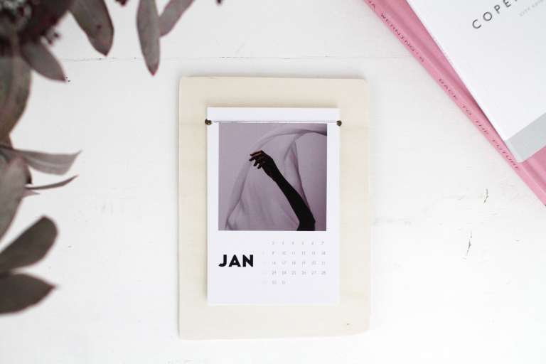 Diy Fotokalender Kalender Freebie Druckvorlage Idee Aufhangung Befestigung Aufhangen Geschenkidee Mit Fotos Anleitung Selber Machen Paulsvera